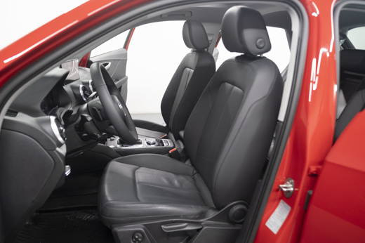 Kırmızı Audi Q2 SUV 35TFSI Advanced S-Tronic